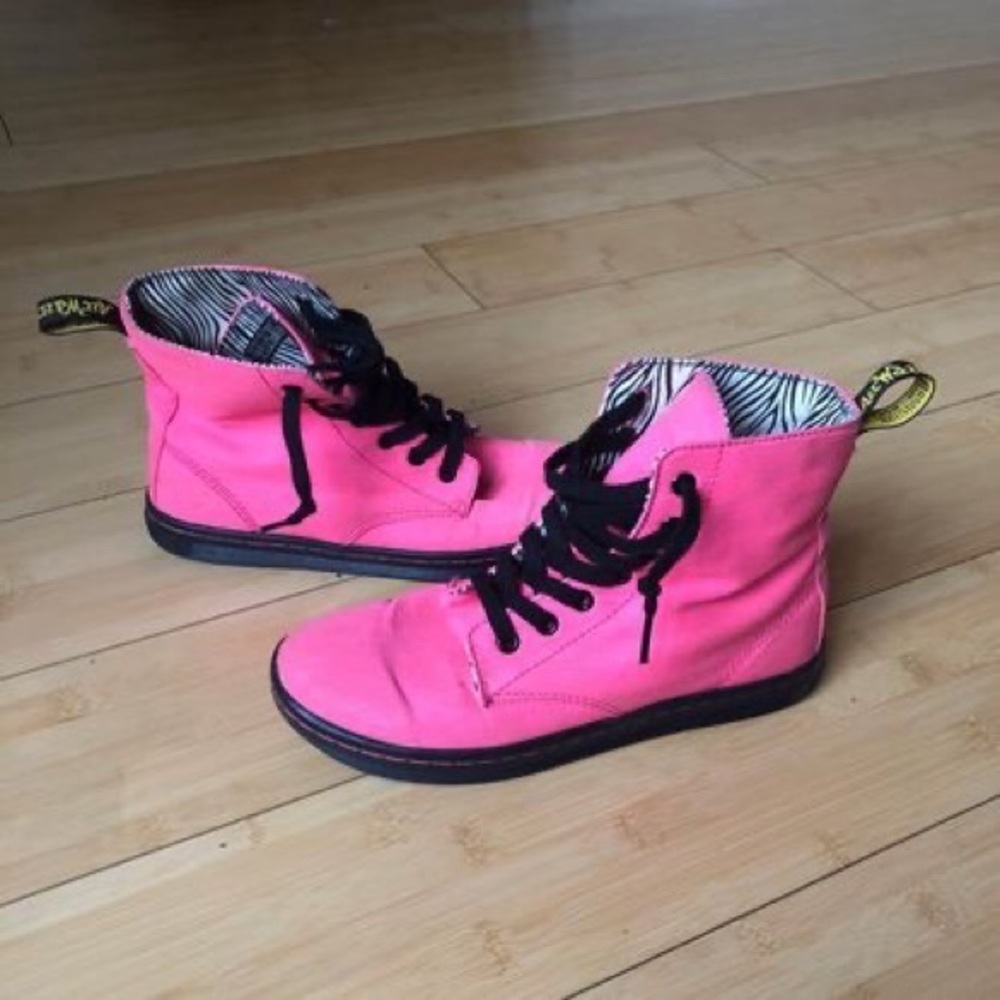 Doc Martens Hackney Acid Pink Zebra Canvas Boots Women’s Size 7